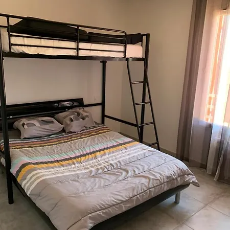 Holiday home Propriete Rebardo *